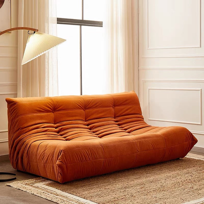 The caterpillar-shaped beanbag sofa is perfect for sleeping or relaxing in the living room, balcony, or bedroom.MM06